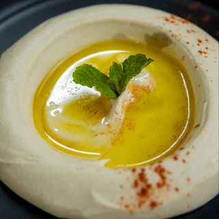 HUMMUS CU PITĂ GRECEASCĂ (230G)