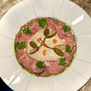 Vitello Tonnato cu painea casei