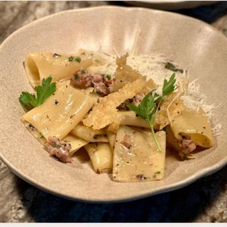 PACCHERI CU TRUFE și SALSICCIA