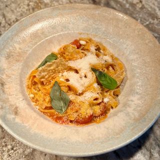 TAGLIATELLE Pomodoro