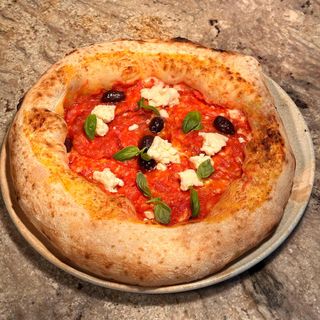 Pizza Diavola cu branza de burduf si cimbru Ø32cm