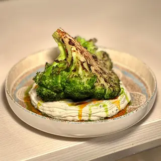 BROCCOLINI PE JAR cu SMÂNTÂNĂ TRUFATĂ