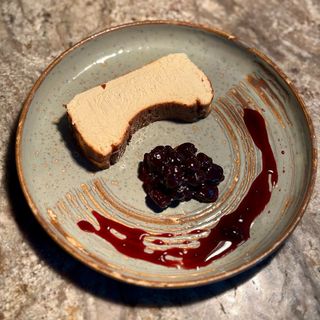 CHESSECAKE BASQUE BURNT cu dulceata artizanala de vișine