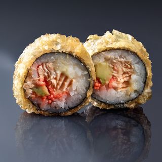 Salmon tempura roll