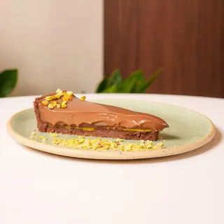Tarta cu ciocolata si fistic
