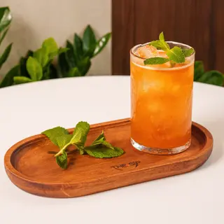 Iced Black Tea & Peach