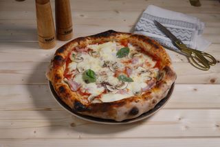 Pizza Prosciuto e Funghi Ø 32cm