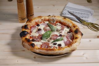 Pizza Capriciosa Ø 32cm