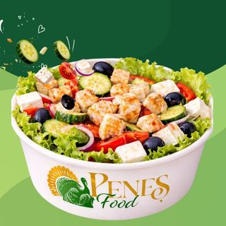 Salata cu piept de curcan la grill