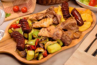 Platou mix - grill pentru 2 persoane