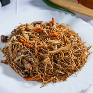 Paste de orez cu legume