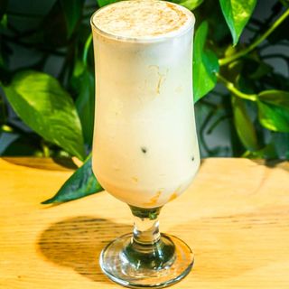 cafe frappe & espresso& Bailley,s