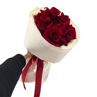 Buchet Trandafiri Roșii – Romantic