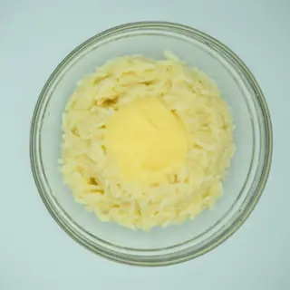 Budincă de orez cu cremă de vanilie