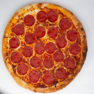 Pizza Pepperoni Ø 26cm