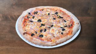 Pizza Tonno Ø32cm