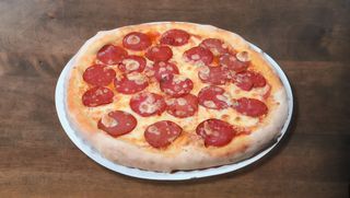 Pizza Salami  Ø50cm