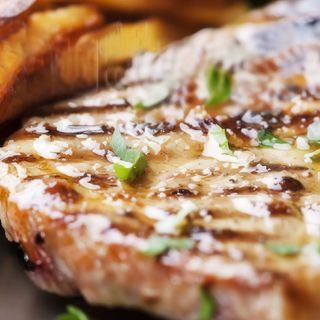 Ceafă de porc la grătar