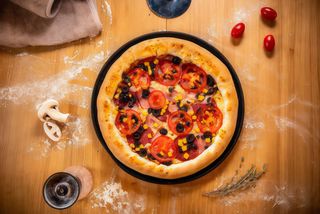 Pizza Yummy cu blat cheesy Ø28cm