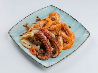 PLATOU MIX FRUCTE DE MARE (2 PERSOANE )