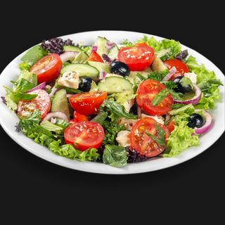 SUMMER SALAD / SALATĂ DE VARĂ