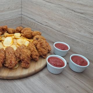 18 buc aripi+ cartofi dollar