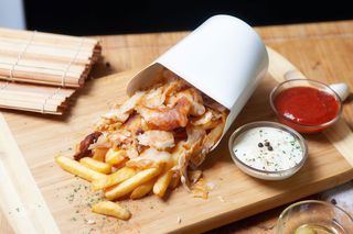 Kebapci Frites'n meat de pui