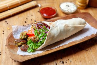 Falafel lipie mare 