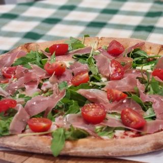 Pizza Rucola e Crudo