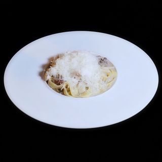 Tagliatelle cu pui și ciuperci