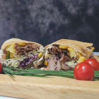 Shaorma mare de vită la lipie 