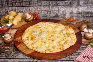 Pizza Quattro Formaggi Ø 32cm