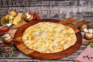 Pizza Quattro Formaggi Party 60x40