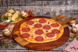 Pizza Diavola Party 60x40