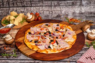 Pizza Taraneasca Party 60x40