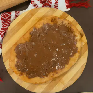 Langoș cu Nutella