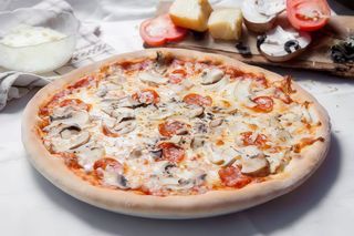 Pizza Salami Funghi Ø 32cm