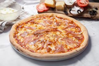 Pizza Prosciutto Formaggi Ø 32cm