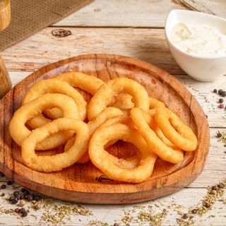 Inele de Ceapă cu Sos