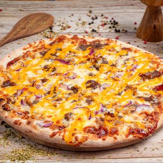 Pizza Texas Barbeque Chicken/ Beef + sos gratis