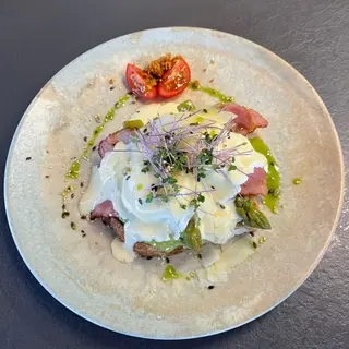 Guacamole grand Benedict