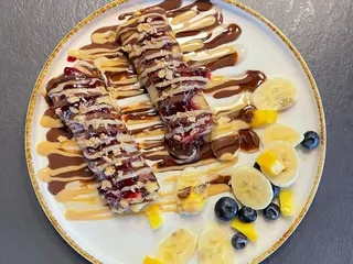 Clătite cu ricotta & rubarbă