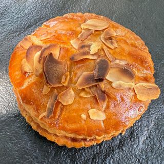 Frangipane cu cirese negre 