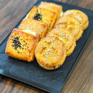 Pateu cu branza si spanac