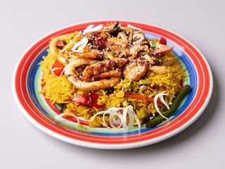 Orez cu fructe de mare