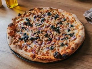 Pizza Tonno e Cipola Ø 32cm