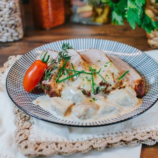 MUSCHIULET DE PORC CU HRIBI 200\100GR