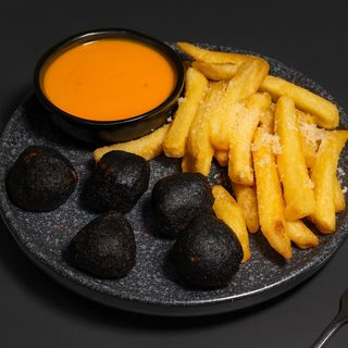Cheese black nuggets (picant)