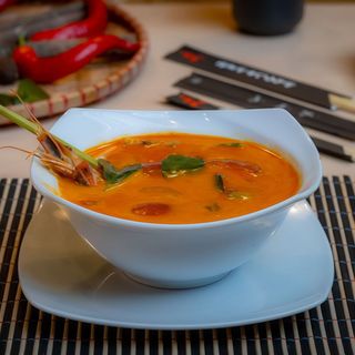 202-Tom Yum cu creveti