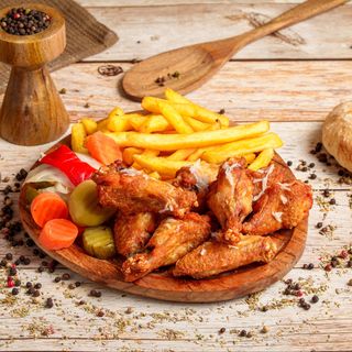 Aripioare de Pui Usturoiate la Ceaun